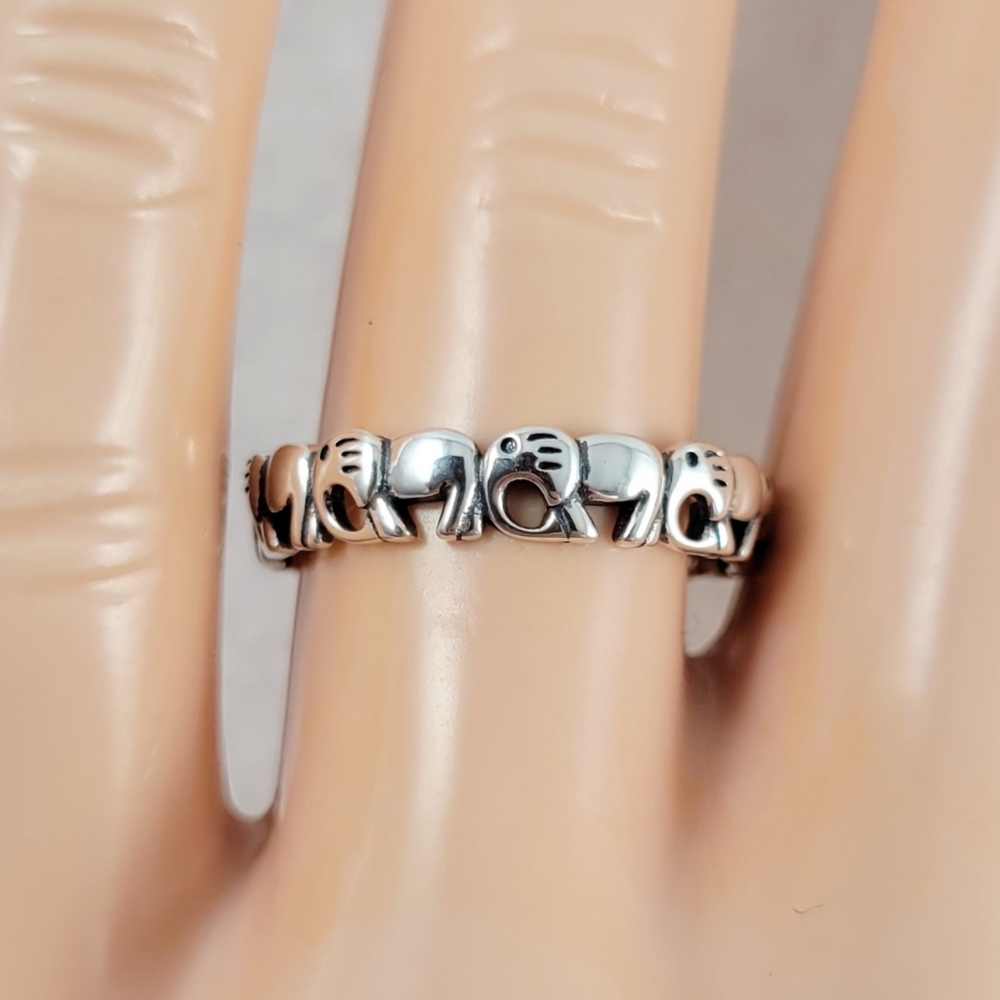 Sterling Silver Elephant Eternity Band - Picture 5 of 13